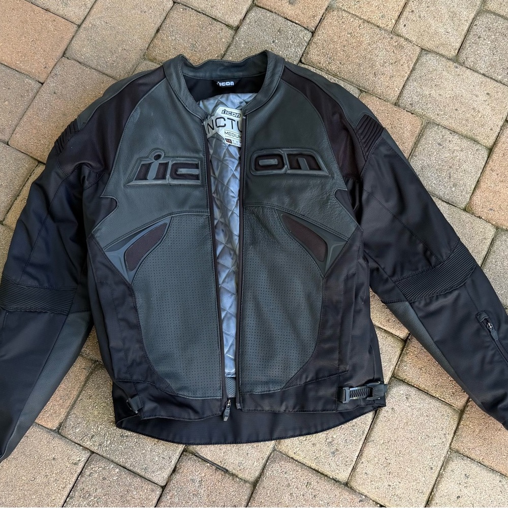 ICON Men's Black and Gray Performance Jacket